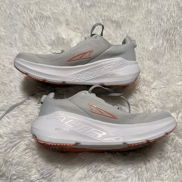 Women’s Altra FWD VIA Running Shoe - Picture 7 of 10